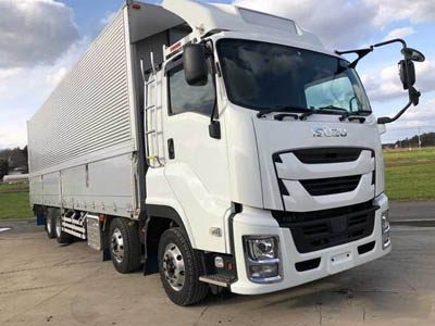 isuzu giga isuzu giga